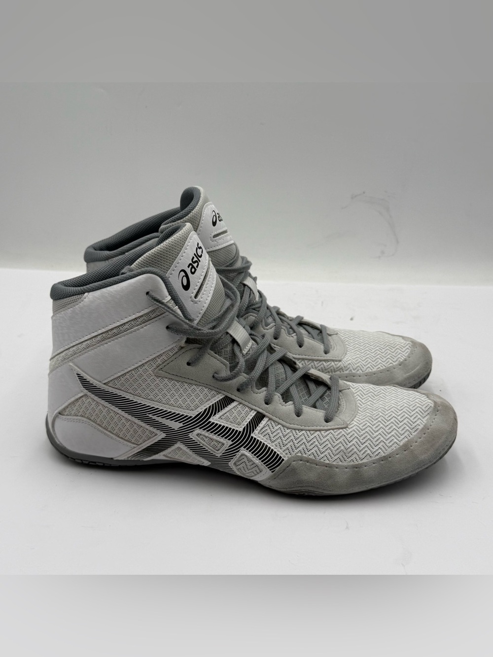 B57 Asics Matcontrol 3 1081A053-102 White/Gunmetal Gray Wrestling Shoes Mens 13